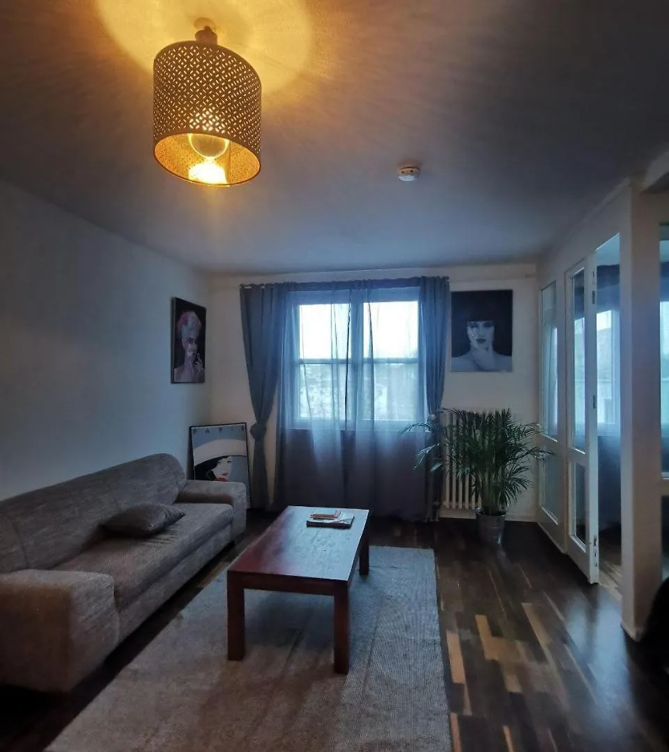 City Wohnung Nahe Kudamm Mit Wlan 柏林 0*,  德国